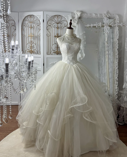 Graceful Strapless Applique Wedding Dress Tulle A-Line Bridal Dress GG7579