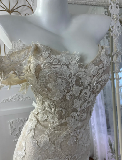 Classical Off The Shoulder Wedding Dress Appliques Sequins Mermaid Bridal Dress GG7586