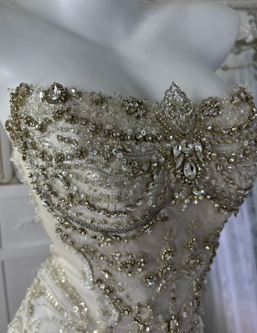 Elegant Strapless Beading Wedding Dress Sequins Tulle Mermaid Bridal Dress GG7589