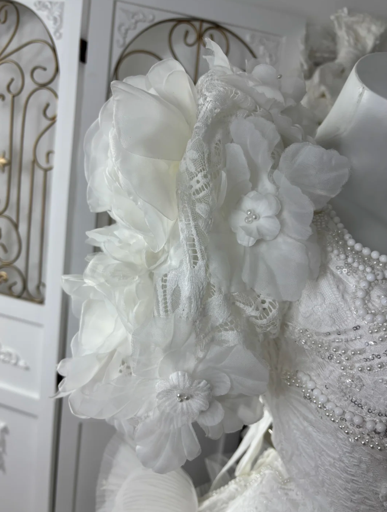 Vintage Square Neck Appliques Wedding Dress Beading Ruffles Tulle Mermaid Bridal Dress GG7594