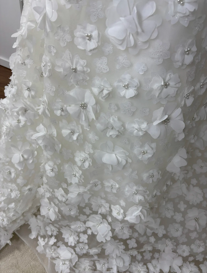 Graceful Strapless Ruffles Wedding Dress Appliques Sequins Mermaid Bridal Dress GG7598