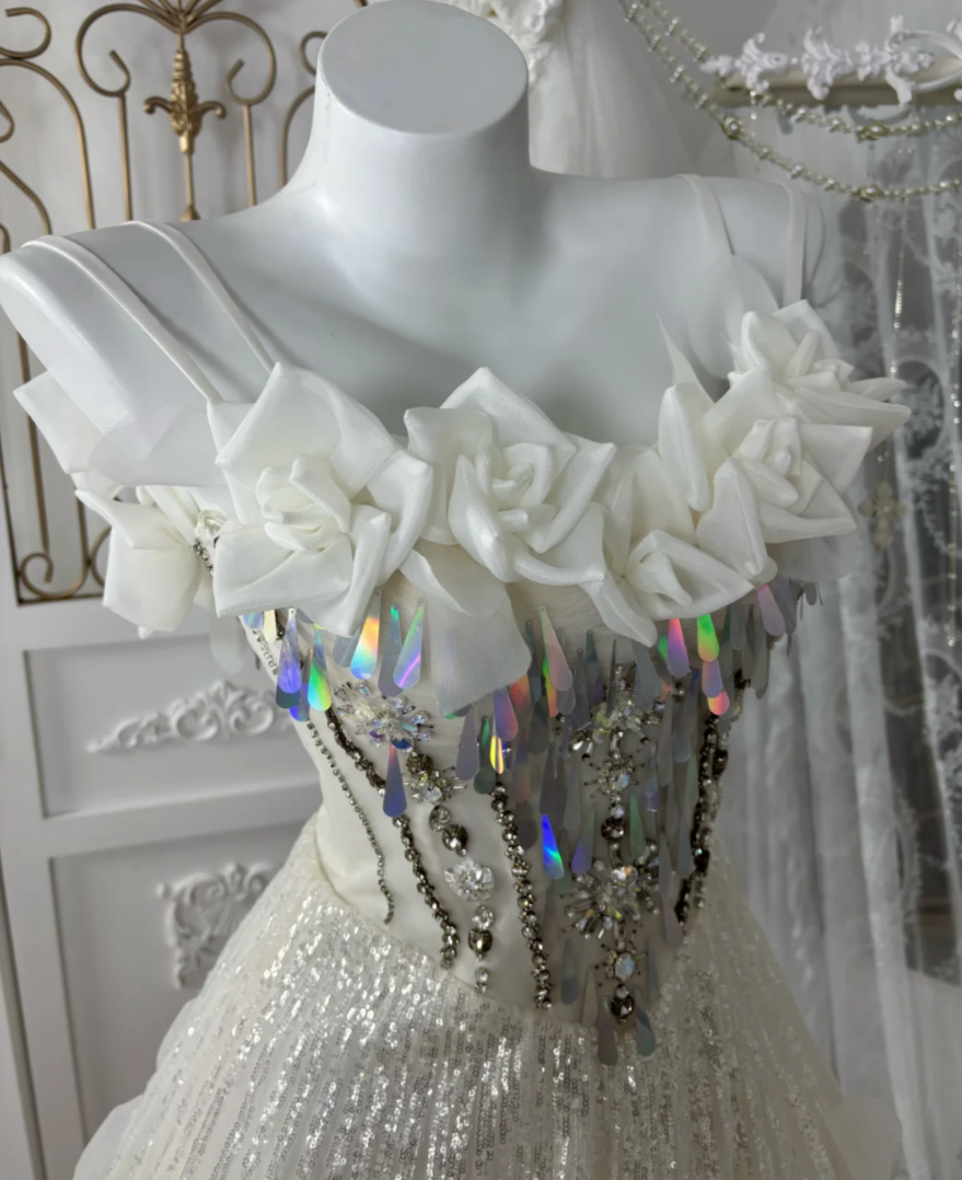 Gorgeous Spaghetti Strap Prom Dress White Appliques Sequins A-Line Evening Dress GG7599