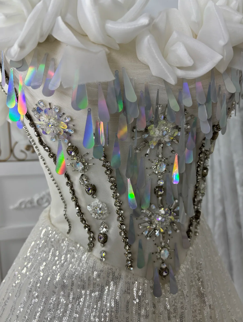 Gorgeous Spaghetti Strap Prom Dress White Appliques Sequins A-Line Evening Dress GG7599