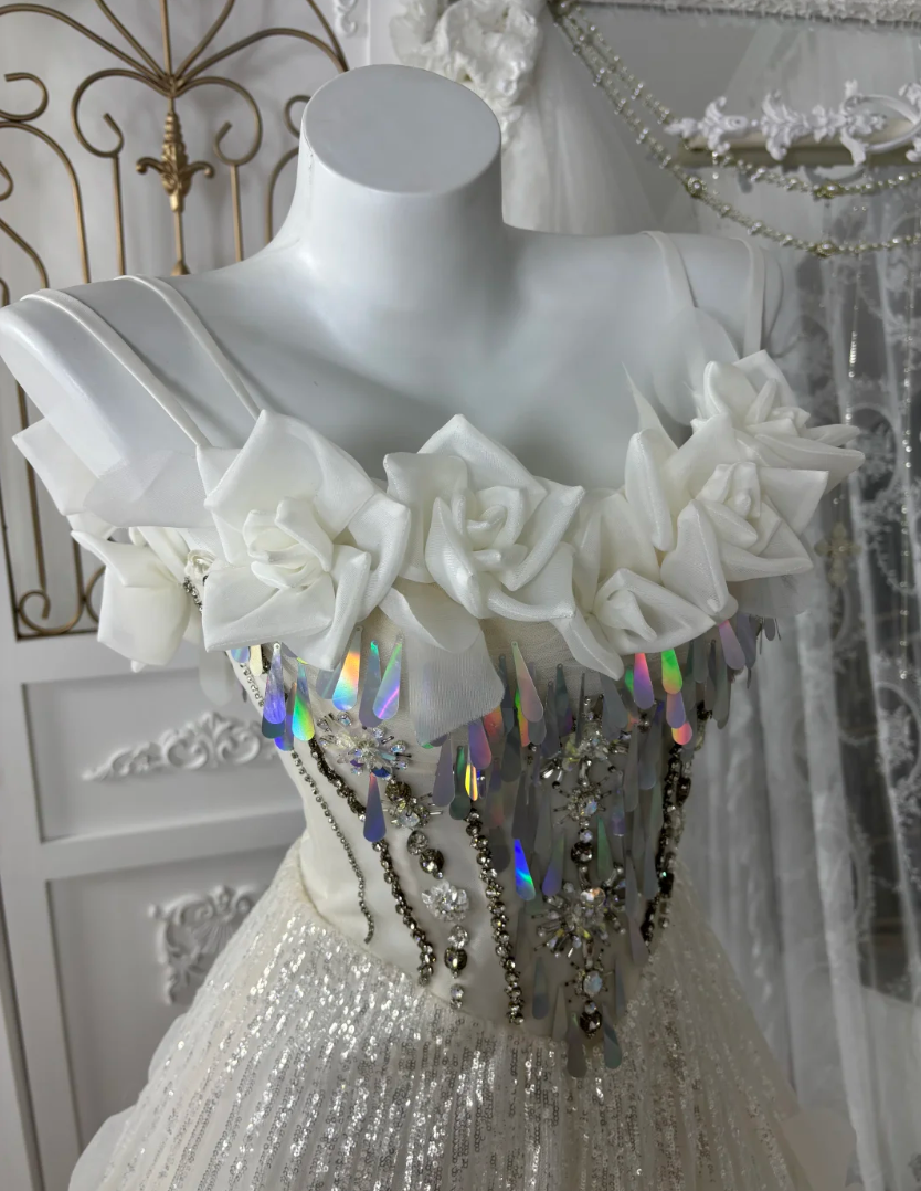 Gorgeous Spaghetti Strap Prom Dress White Appliques Sequins A-Line Evening Dress GG7599