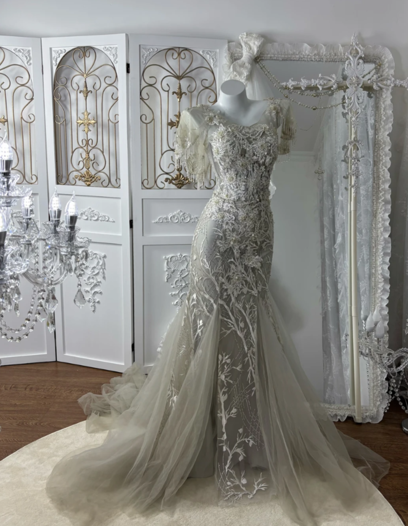 Classical Short Sleeve Tassel Wedding Dress Appliques Sequins Tulle Mermaid Bridal Dress GG7605