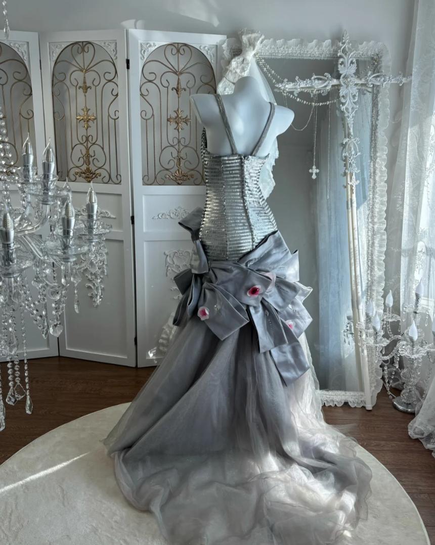 Retro Spaghetti Straps Gray Prom Dress Sequins Flower Tulle Mermaid Evening Dress GG7606
