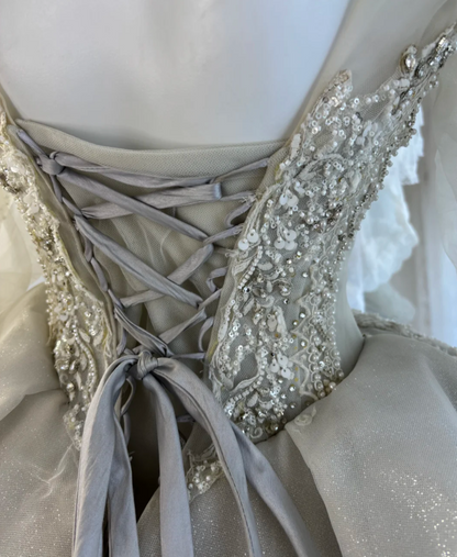 Luxury Jewel Neck Beading Wedding Dress Long Sleeve Appliques A-Line Bridal Dress GG7610