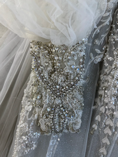 Luxury Jewel Neck Beading Wedding Dress Long Sleeve Appliques A-Line Bridal Dress GG7610