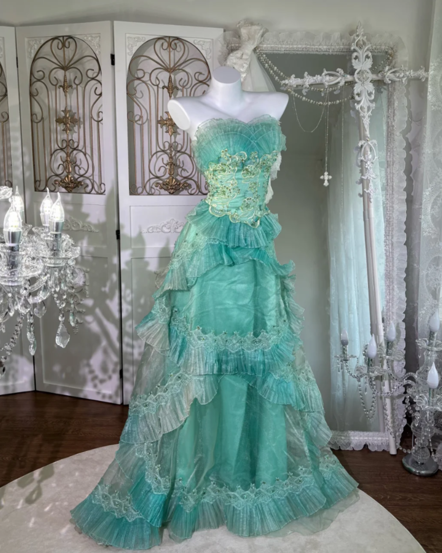 Classical Strapless Green Prom Dress Appliques Sequins A-Line Evening Dress GG7623
