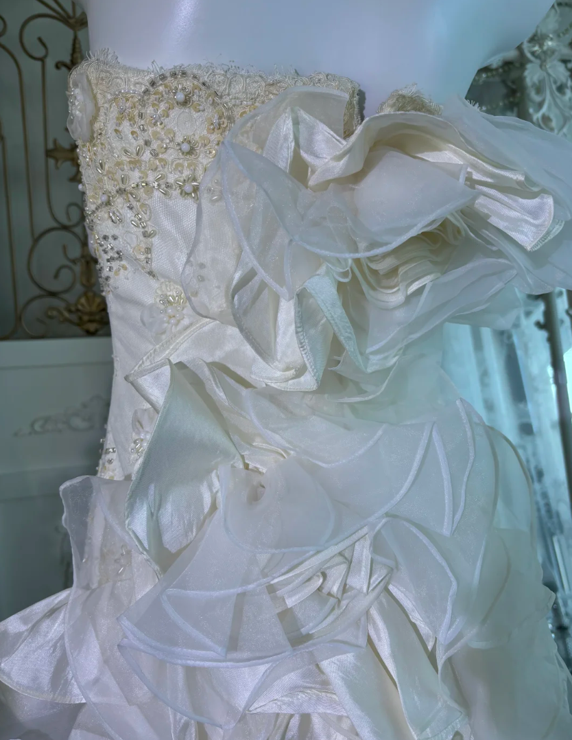 Fascinating Strapless Wedding Dress Beading Floral Ruffled Mermaid Bridal Dress GG7624