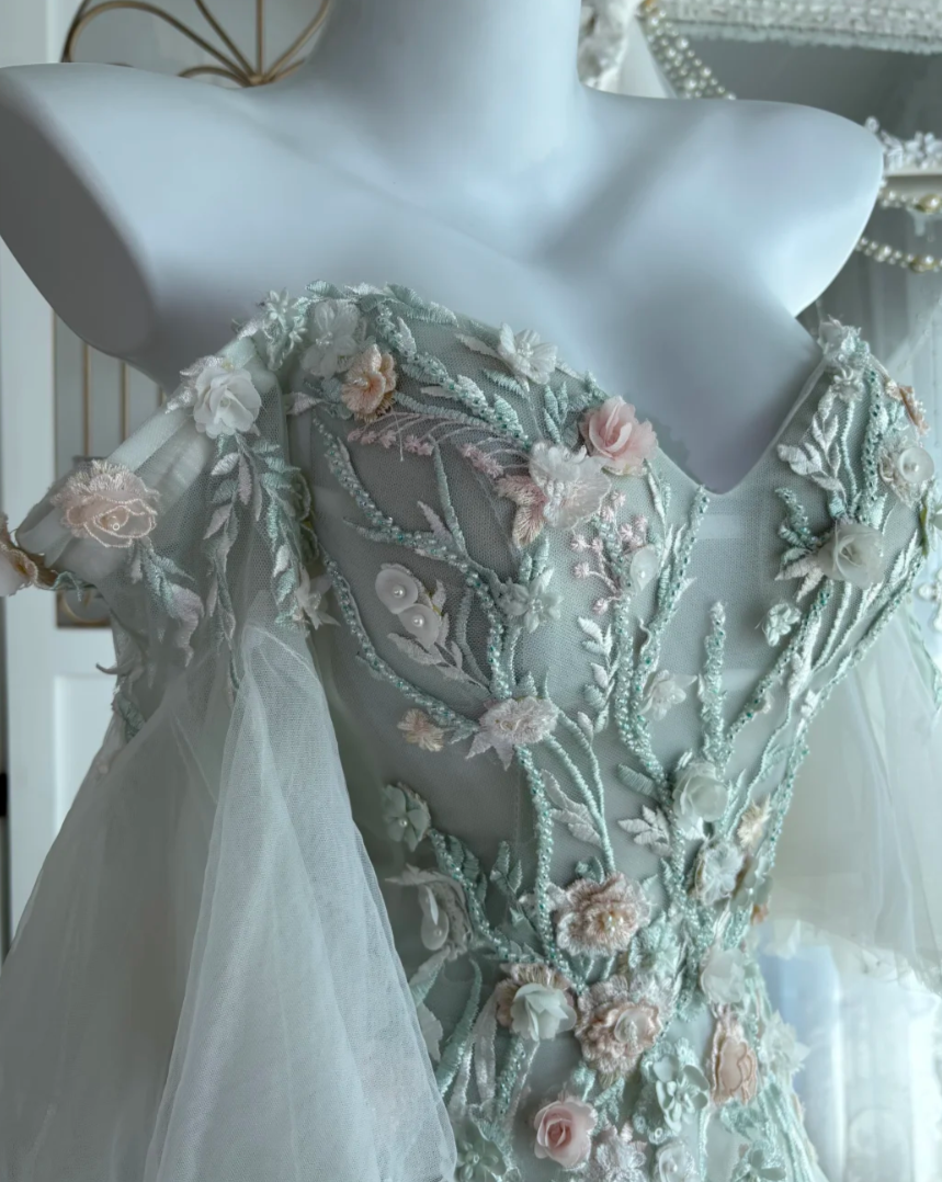 Ethereal Off The Shoulder Green Prom Dress Appliques Beads Tulle A-Line Evening Dress GG7625
