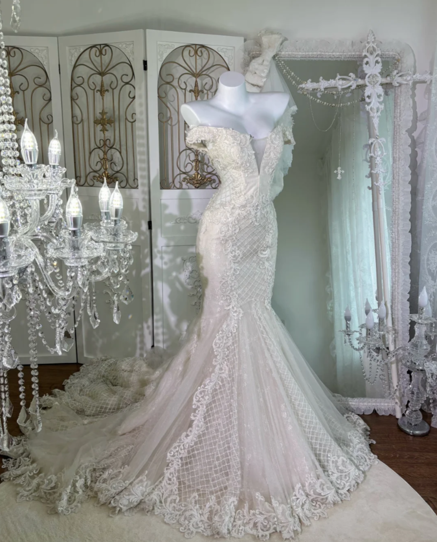 Graceful Off The Shoulder Wedding Dress Appliques Sequins Mermaid Bridal Dress GG7634