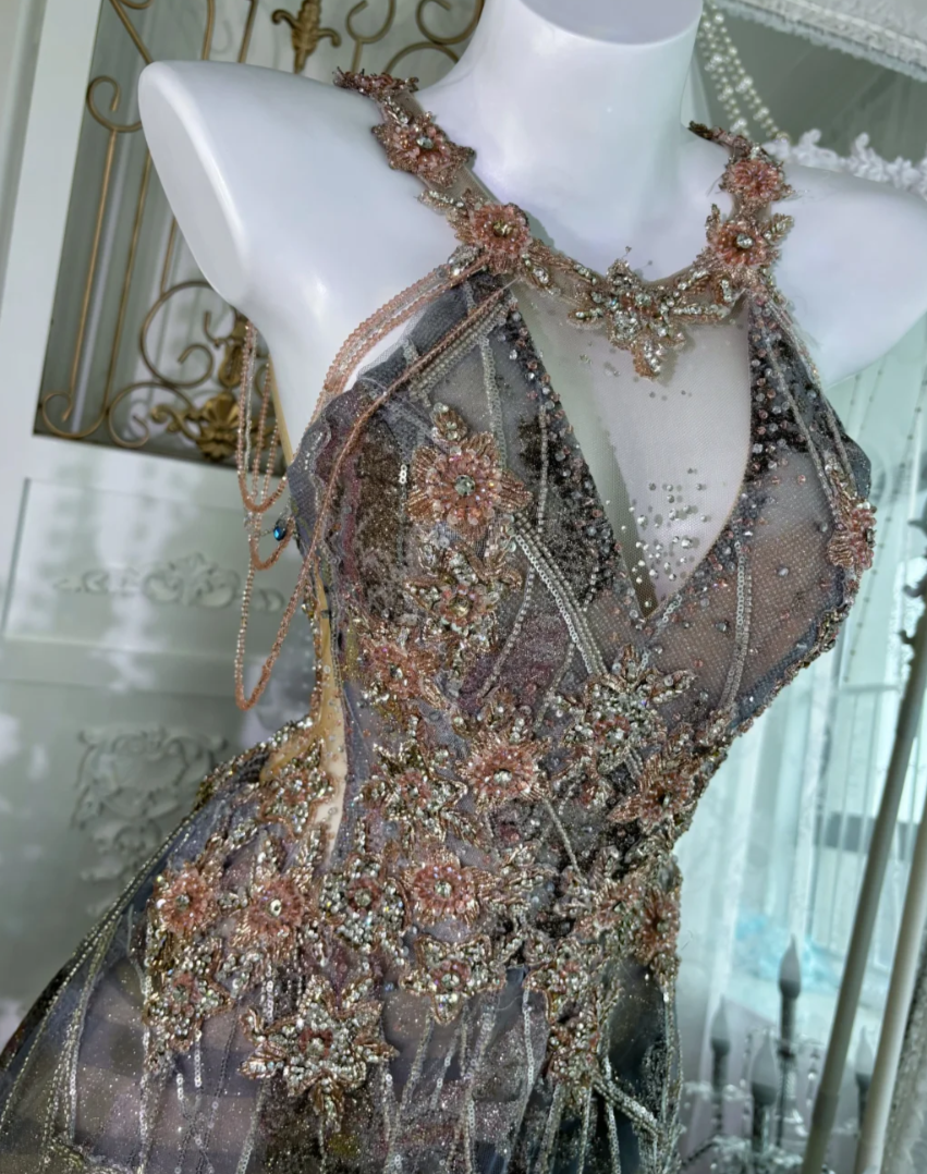 Trendy Halter Neck Prom Dress Purple Beaded A-Line Evening Dress GG7635
