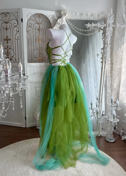 Vibrant Halter Neck Sequins Prom Dress Green Tulle A-Line Evening Dress GG7636
