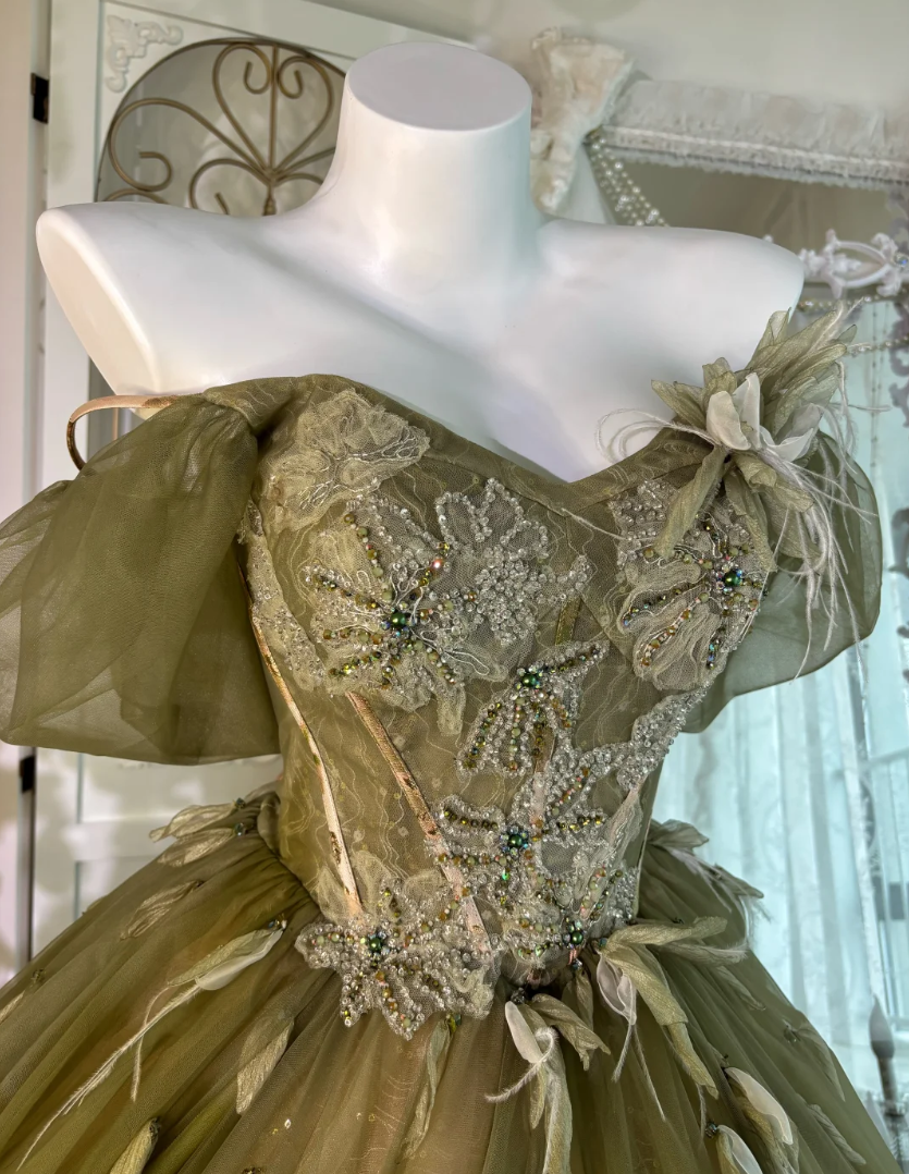 Romantic Off The Shoulder Prom Dress Green Sequins Feather Tulle A-Line Evening Dress GG7639