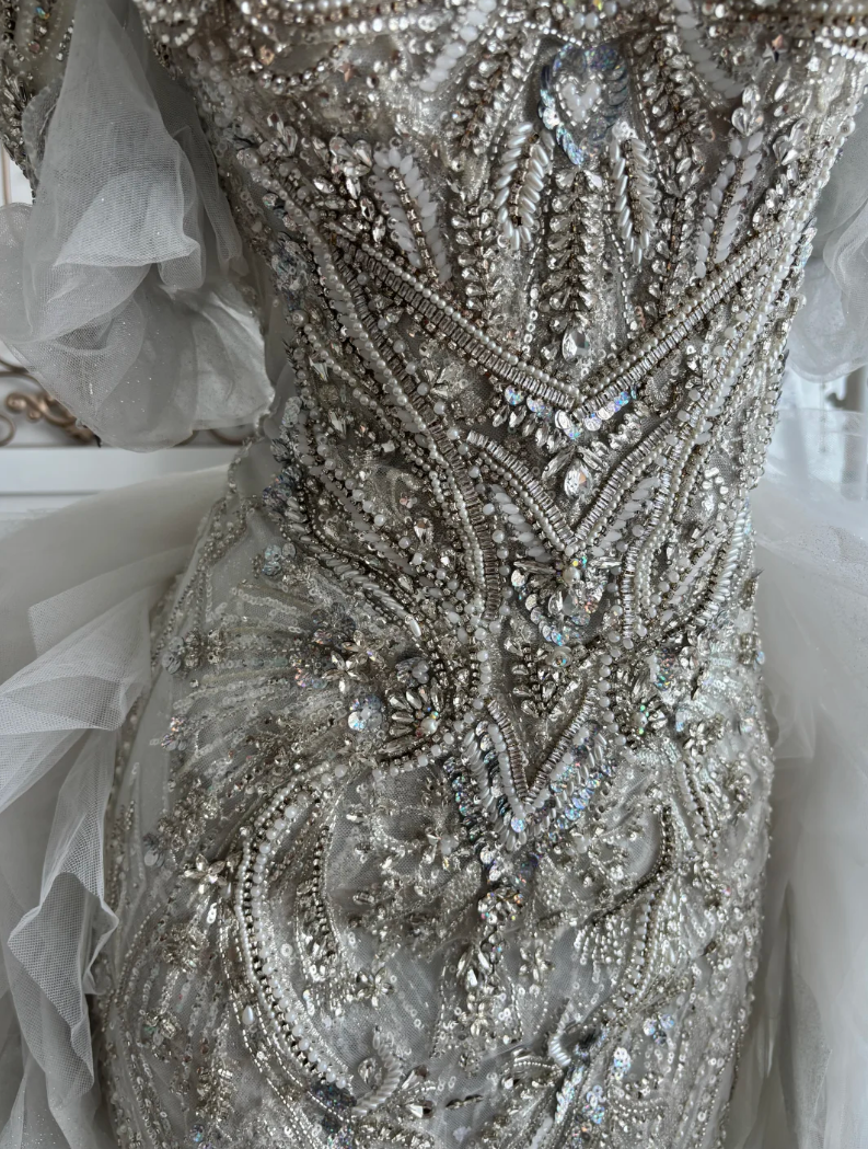 Classical Off The Shoulder Wedding Dress With Train Beading Sequins Mermaid Bridal Dress GG7644