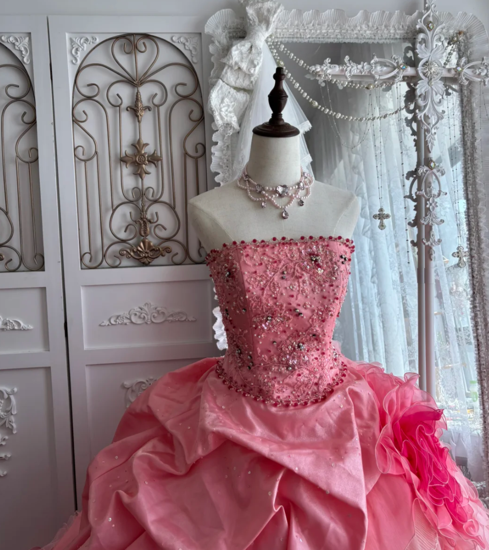 Sweet Strapless Ruffled Prom Dress Pink Flowers Sequins Tulle A-Line Evening Dress GG7649