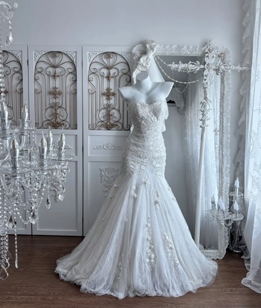 Beautiful Strapless Appliques Wedding Dress Sequins Tulle Mermaid Bridal Dress GG7650
