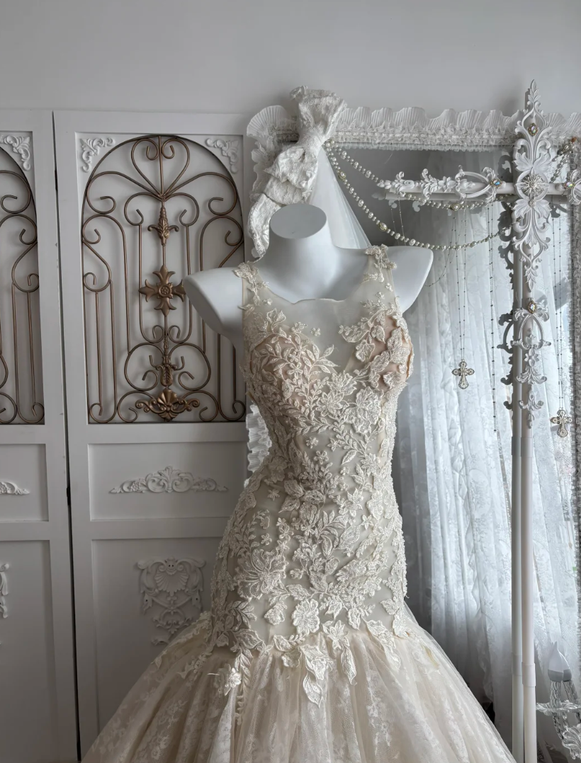 Elegant Jewel Neck Wedding Dress Appliques Tulle Mermaid Bridal Dress GG7652