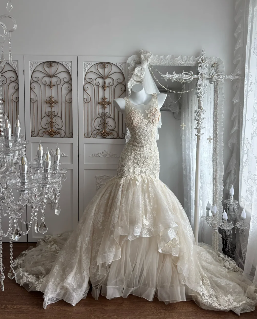 Elegant Jewel Neck Wedding Dress Appliques Tulle Mermaid Bridal Dress GG7652