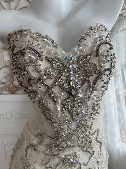 Attractive Strapless Wedding Dress Beading Tulle Mermaid Bridal Dress GG7659