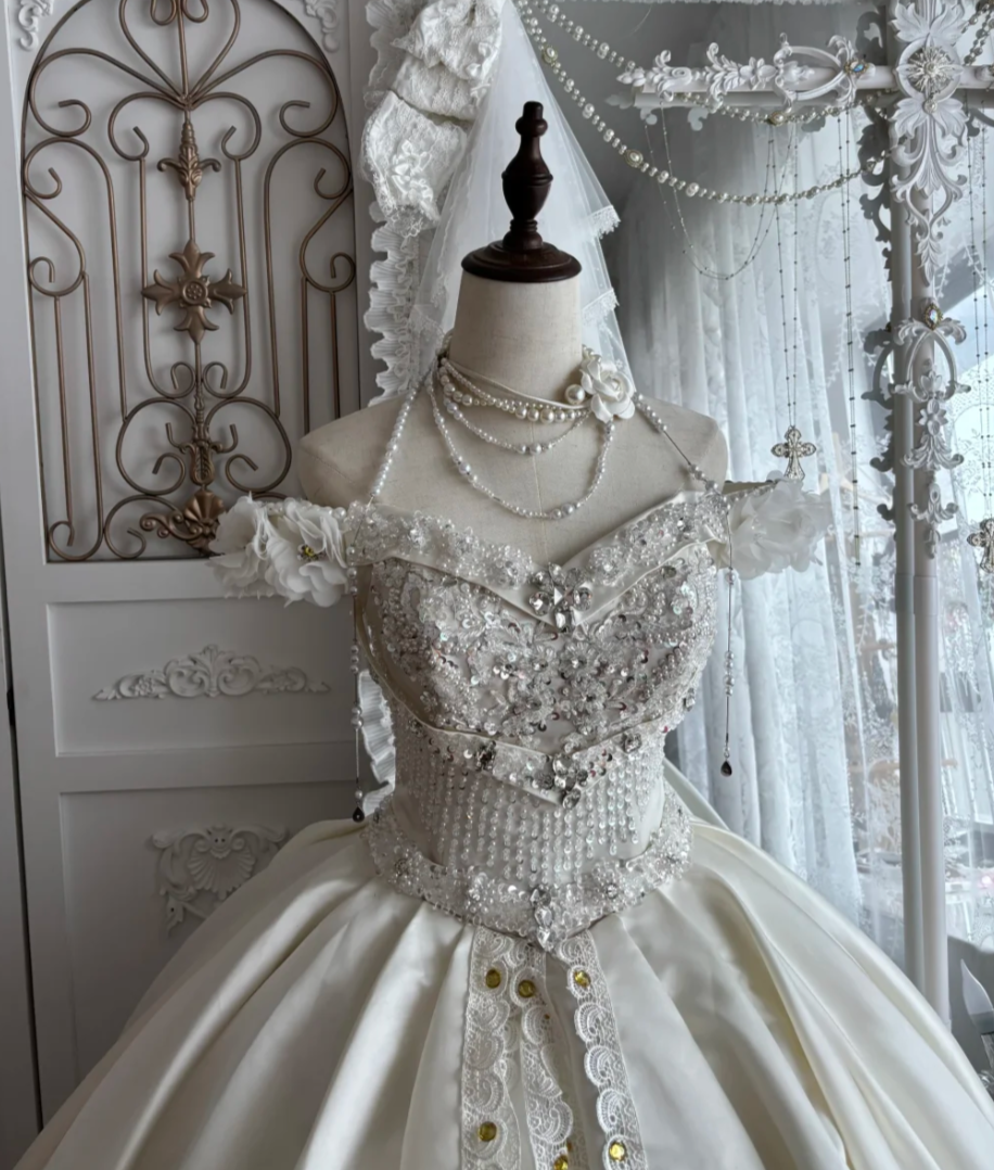 Alluring Off The Shoulder Wedding Dress Rhinestones Sequins A-Line Bridal Dress GG7663