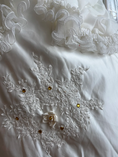 Unique Strapless Wedding Dress Rhinestones Appliques A-Line Bridal Dress GG7664