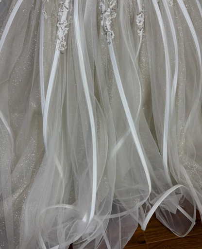 Alluring Strapless Beading Wedding Dress Sequins Tulle Mermaid Bridal Dress GG7671