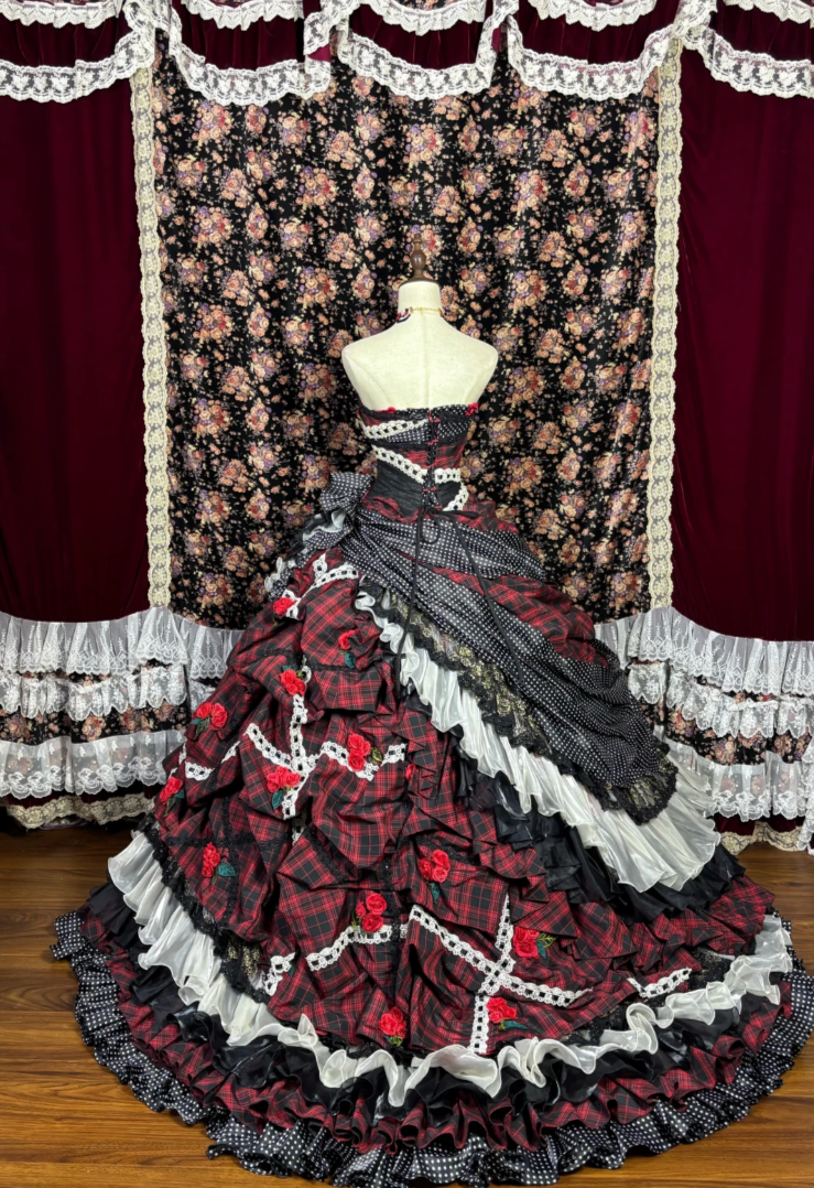 Lovely Strapless Plaid Prom Dress Red Tiered Flowers A-Line Evening Dress GG7675