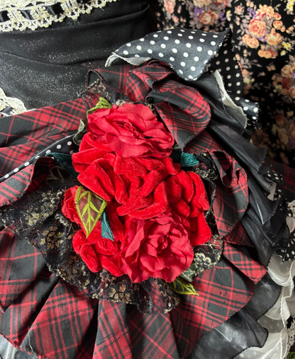 Lovely Strapless Plaid Prom Dress Red Tiered Flowers A-Line Evening Dress GG7675