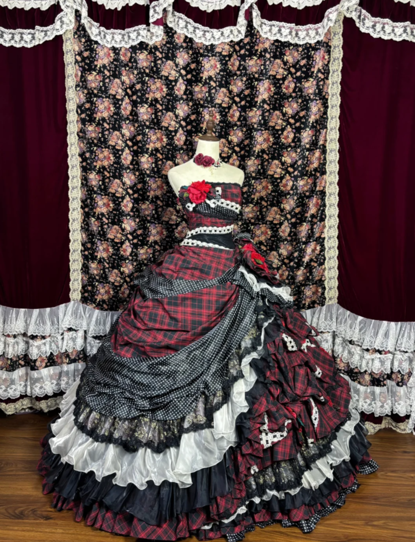 Lovely Strapless Plaid Prom Dress Red Tiered Flowers A-Line Evening Dress GG7675