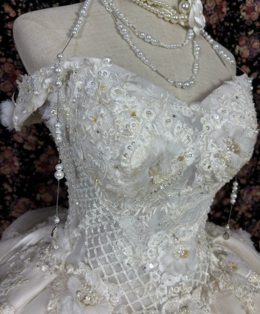 Classical Off The Shoulder Wedding Dress Beading Sequins A-Line Bridal Dress GG7677