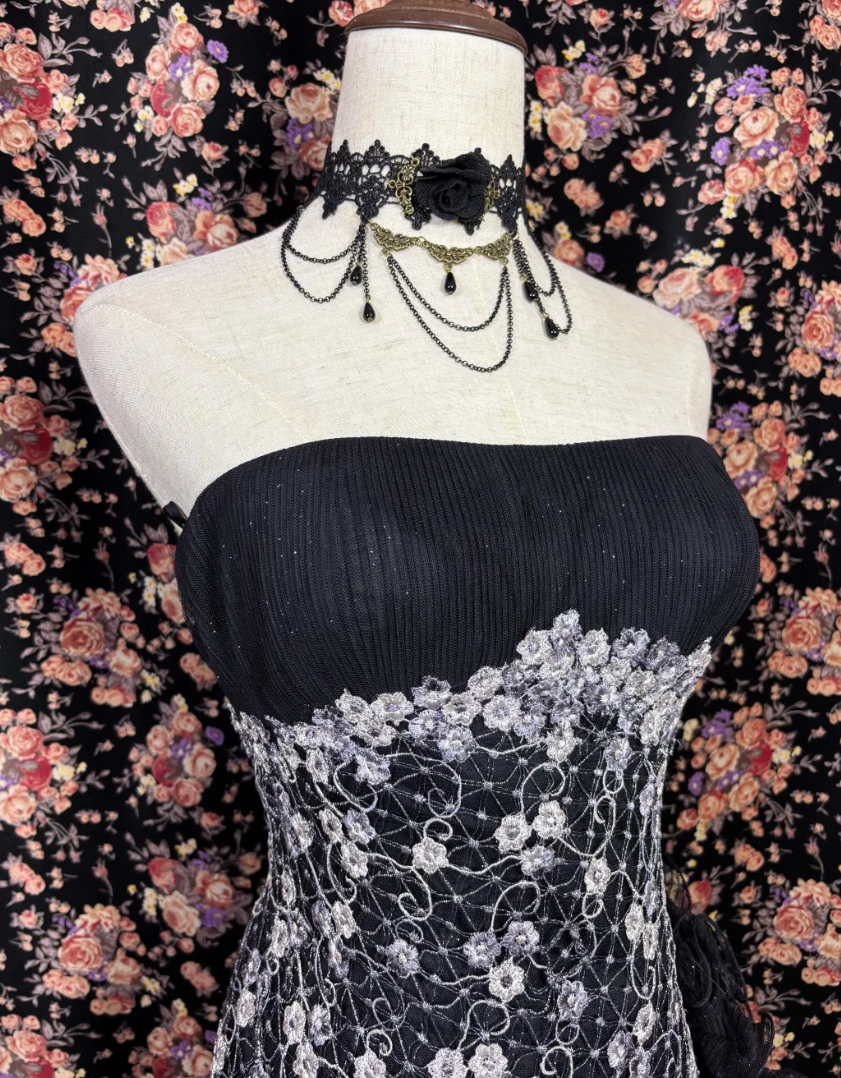 Retro Strapless Black Prom Dress Appliques Sequins A-Line Evening Dress GG7678