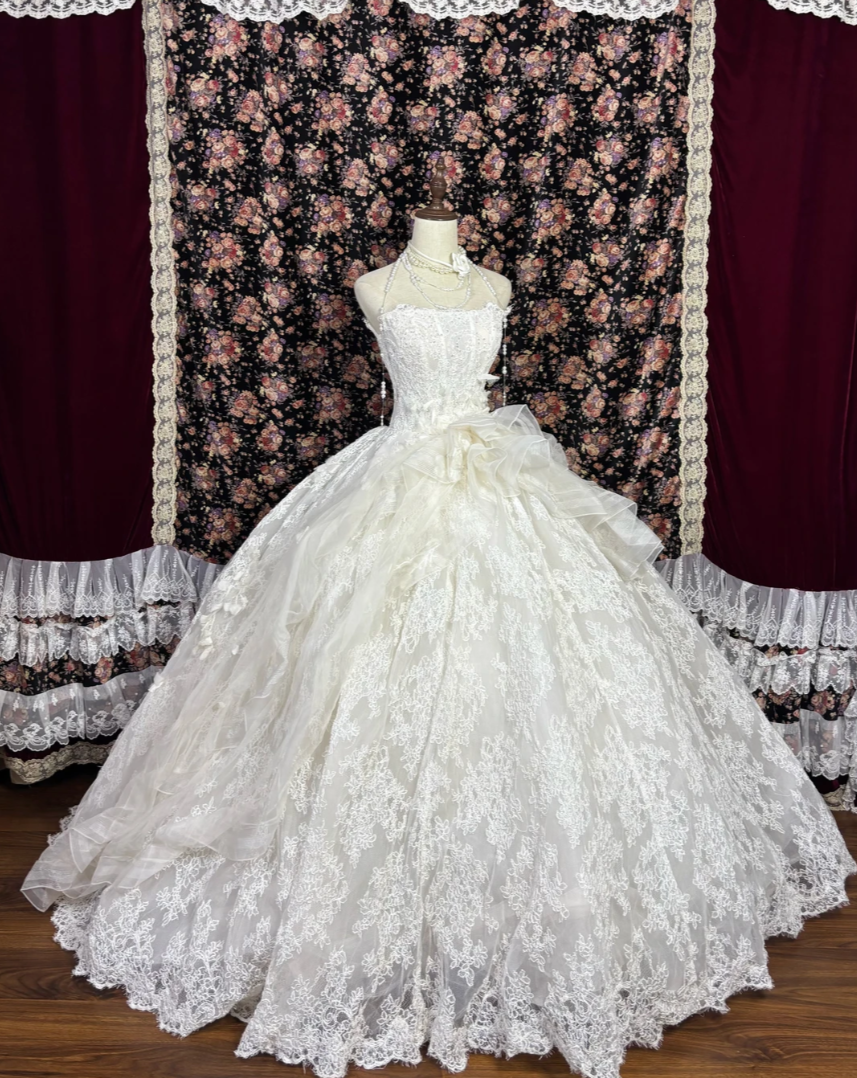 Chic Strapless Wedding Dress Appliques Sequins A-Line Bridal Dress GG7682