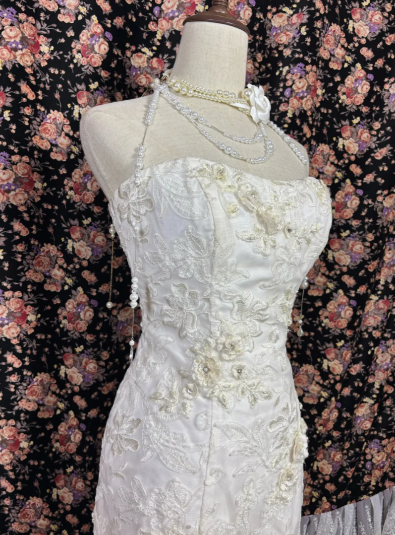 Ornate Strapless Wedding Dress Appliques Mermaid Bridal Dress GG7684