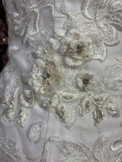 Ornate Strapless Wedding Dress Appliques Mermaid Bridal Dress GG7684