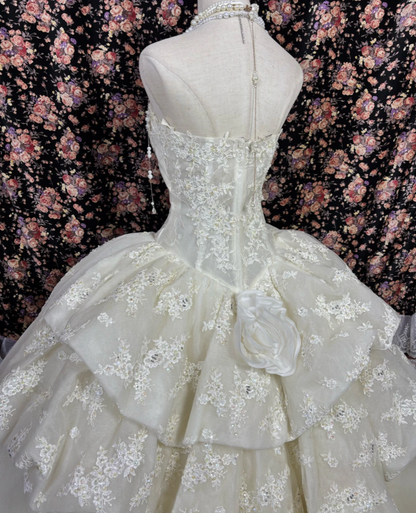 Cute Sweetheart Wedding Dress Appliques Sequins A-Line Bridal Dress GG7685