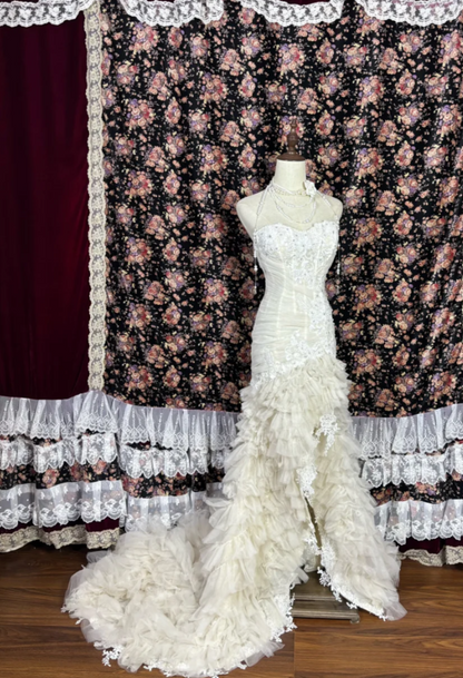 Classical Strapless Tiered Wedding Dress Appliques Slit Mermaid Bridal Dress GG7690
