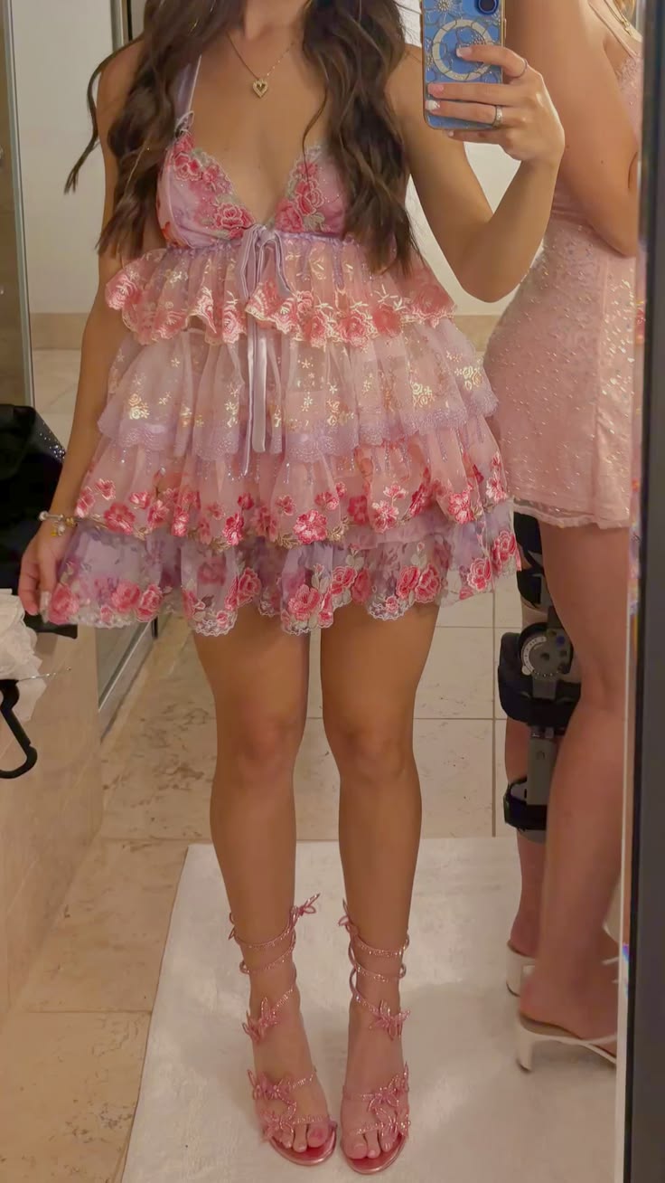Ornate Halter Neck Homecoming Dress Floral Tiered Sequins A-Line Birthday Dress GG7716