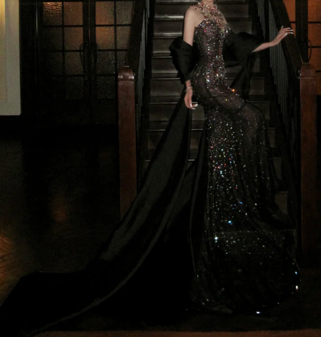 Gorgeous Illusion Neck Prom Dress Black Crystals Beading Mermaid Evening Dress GG7724