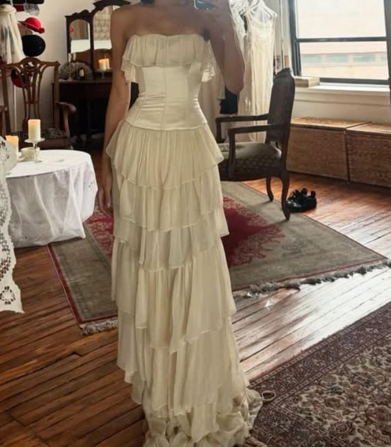 Classical Strapless Ruffles Prom Dress Ivory Tiered A-Line Evening Dress GG7743