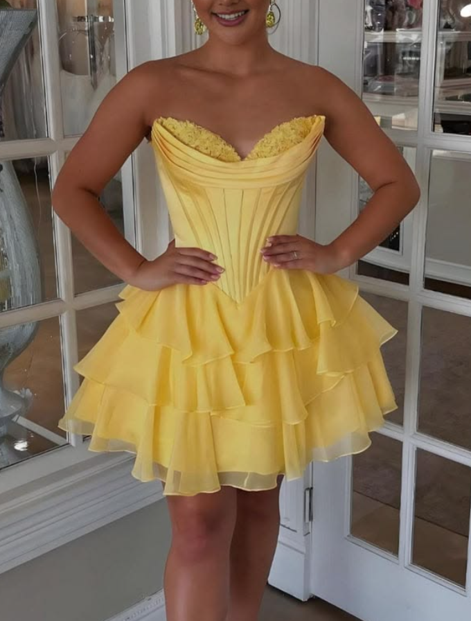 Classy Strapless Yellow Homecoming Dress Sequins Tiered A-Line Birthday Dress GG7764