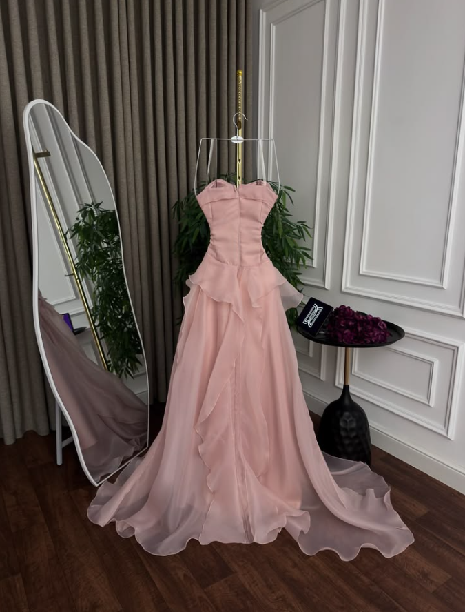 Graceful Strapless Prom Dress Flower Ruffles A-Line Evening Dress GG7767