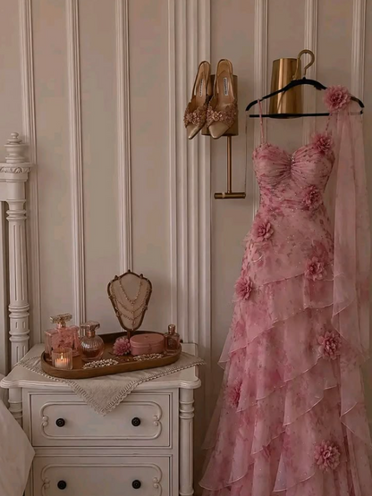 Attractive Spaghetti Straps Appliques Prom Dress Pink Sequins Tiered A-Line Evening Dress GG7768