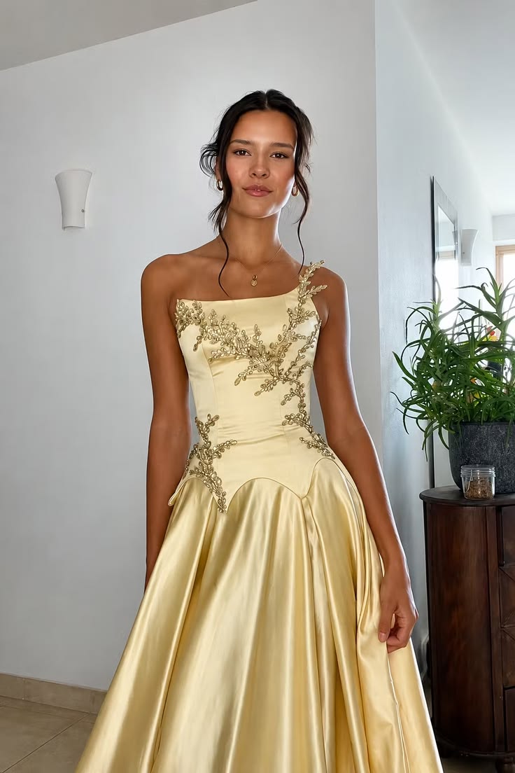 Classical Strapless Sequins Prom Dress Yellow Satin A-Line Evening Dress GG7781