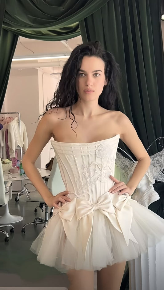 Glamorous Strapless White Homecoming Dress Floral Beads Bows Tulle A-Line Birthday Dress GG7783
