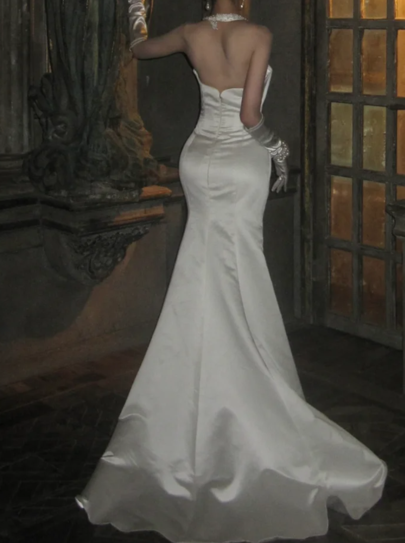 Ornate Halter Neck Satin Prom Dress White Beading Mermaid Evening Dress GG7789