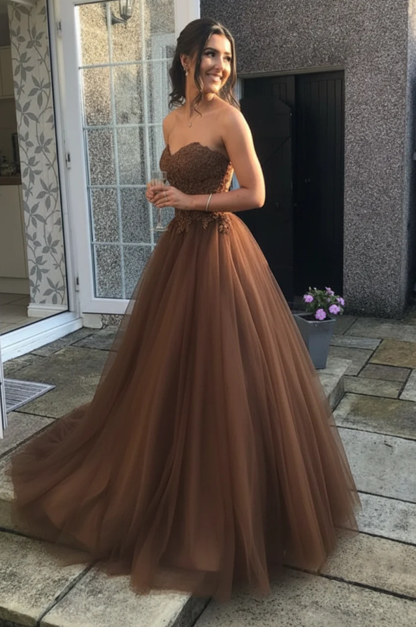 Charming Strapless Prom Dress Appliques Tulle A-Line Evening Dress GG7797