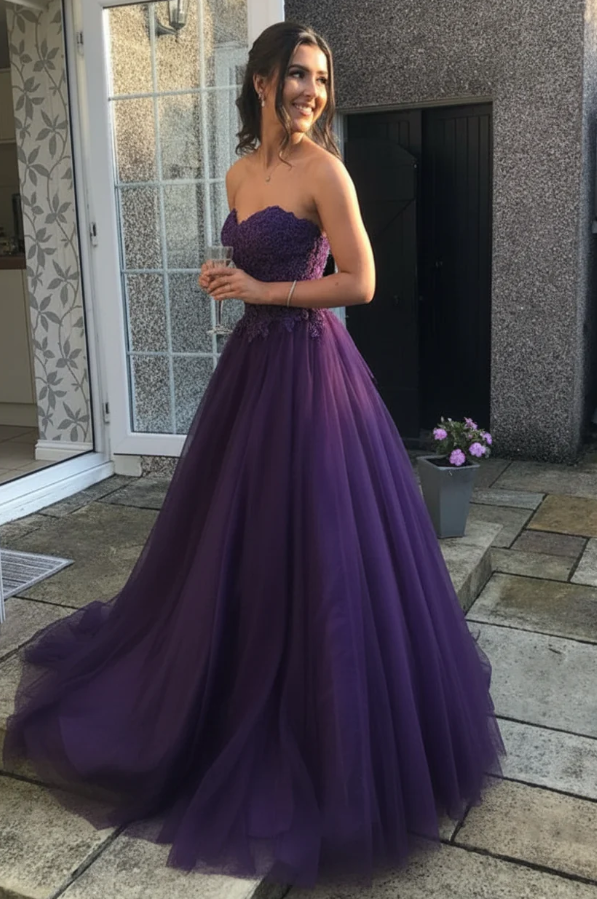 Charming Strapless Prom Dress Appliques Tulle A-Line Evening Dress GG7797