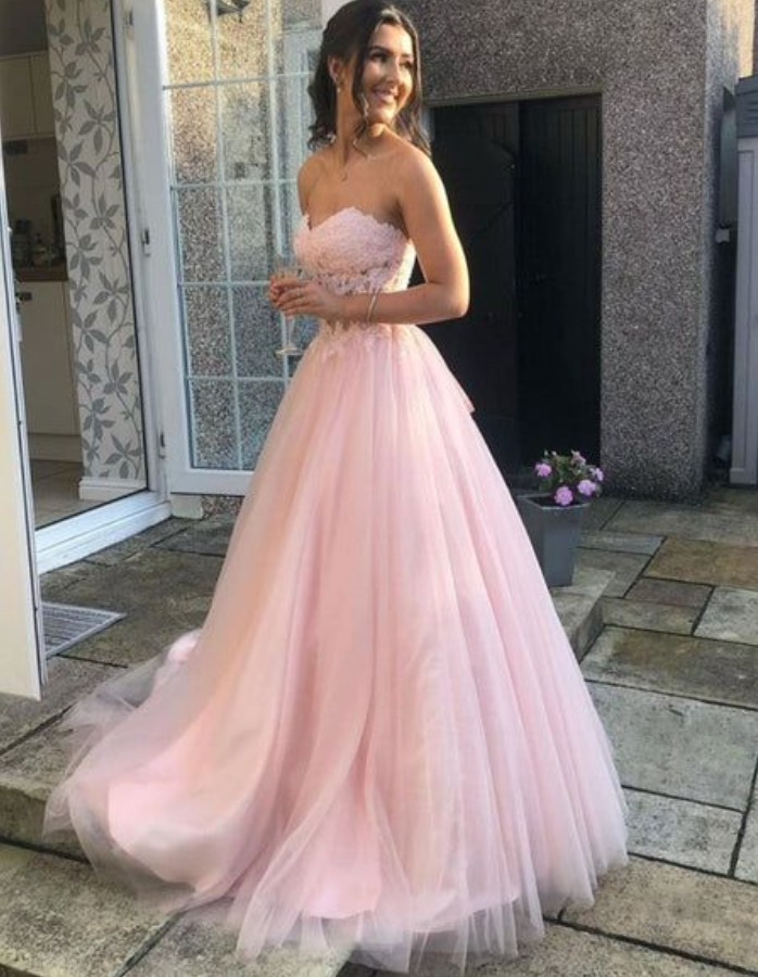 Charming Strapless Prom Dress Appliques Tulle A-Line Evening Dress GG7797